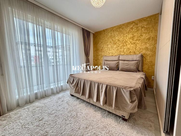 Apartament cu 3 camere decomandat în Tractorul