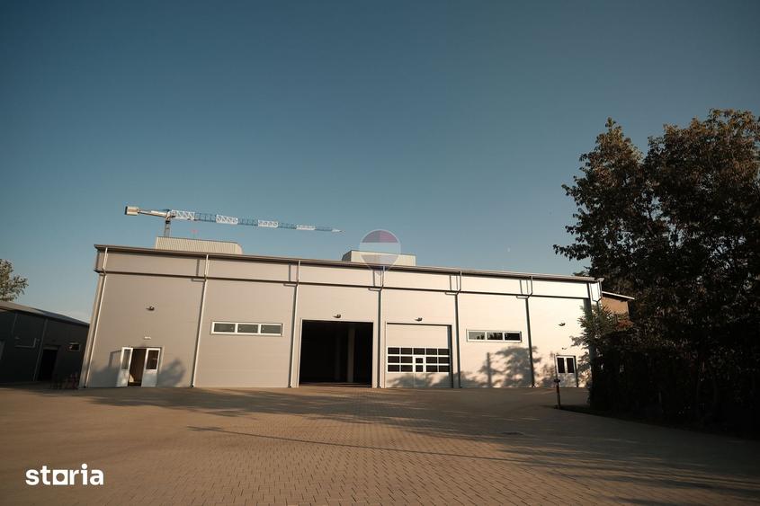 Spațiu comercial, de 1,200 mp, în Central