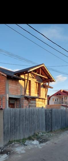 Casă cu 3 camere în Popoveni