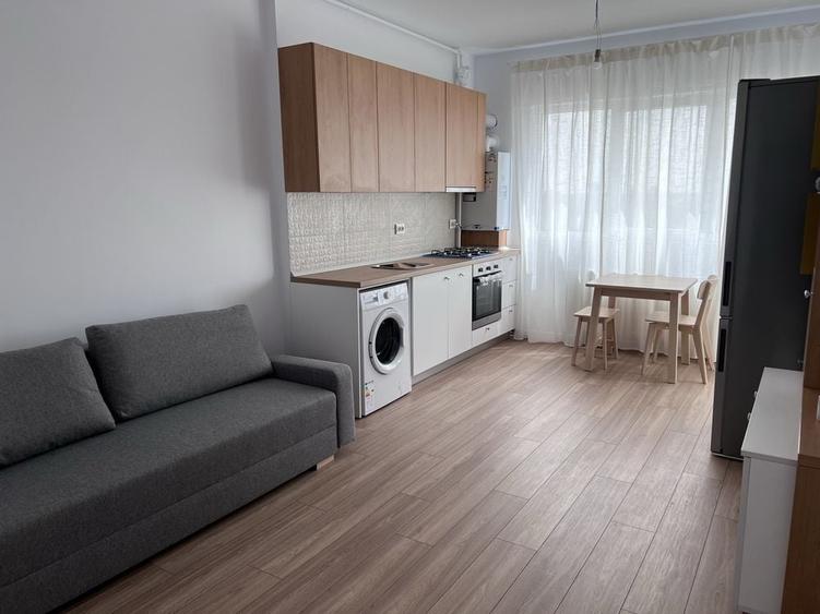 Apartament cu 2 camere decomandat în Exterior Vest