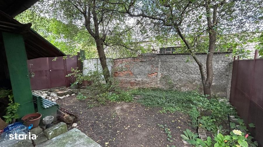 Casă cu 1 camere cu Teren 120 Mp în Dârste