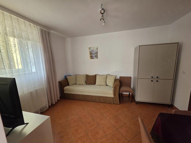 Apartament cu 2 camere decomandat în Ștrand