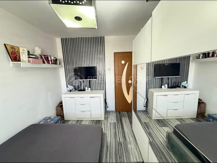 Apartament cu 2 camere decomandat în Alexandru cel Bun