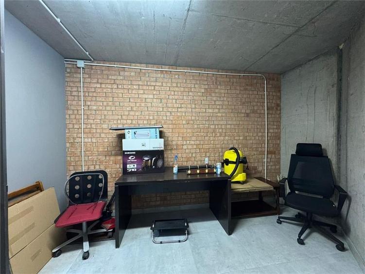 Spațiu comercial, de 20 mp, în Mogoșoaia