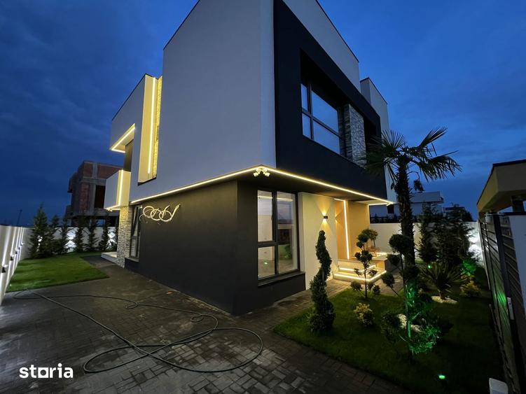Casă cu 5 camere cu Teren 350 Mp în Central
