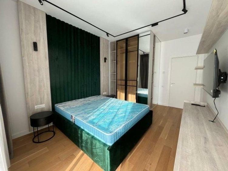 Apartament cu 2 camere semidecomandat, mobilat în Timpuri Noi
