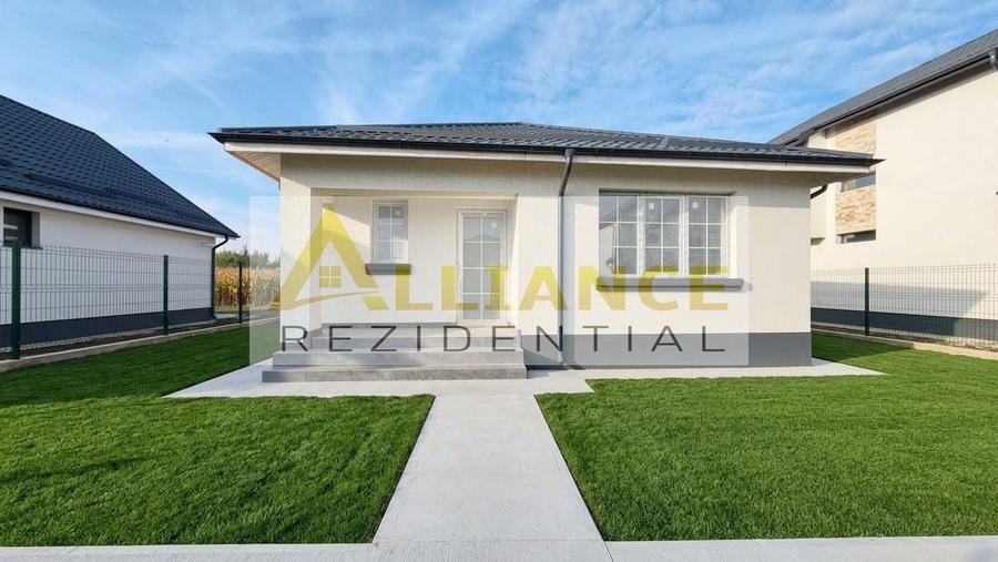 Casă individuală cu 3 camere cu Canalizare în Berceni