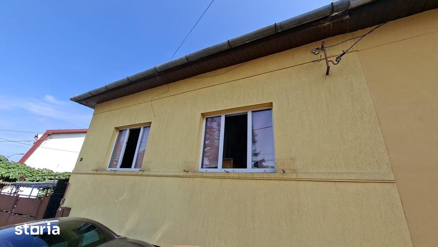 Casă cu 2 camere cu Teren 126 Mp în Central