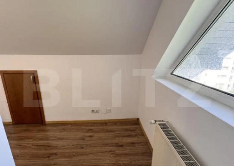 Casă cu 4 camere cu Teren 400 Mp în Zorilor