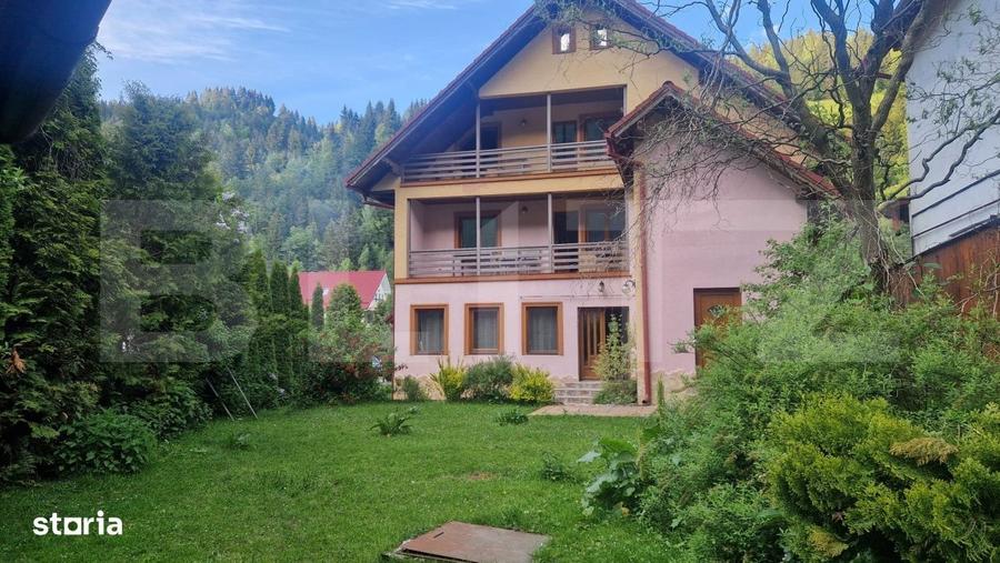 Casă cu 4 camere cu Teren 4780 Mp în Moieciu