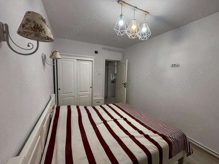Apartament cu 2 camere decomandat în Traian
