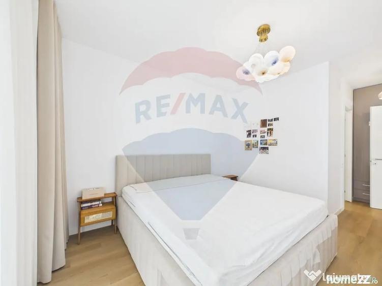 Apartament cu 3 camere decomandat în Fizicienilor