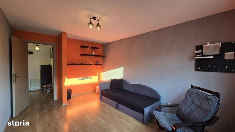 Casă cu 4 camere în Adunații-Copăceni