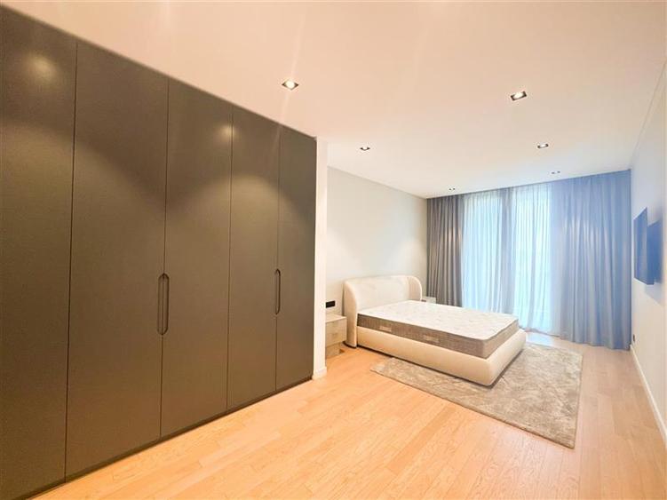 Apartament cu 3 camere decomandat, mobilat în Floreasca