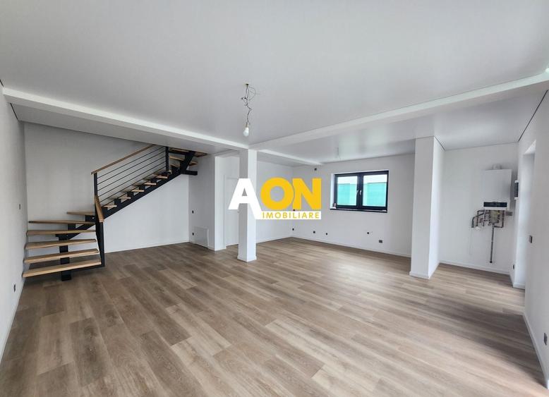 Apartament cu 3 camere decomandat în Cetate