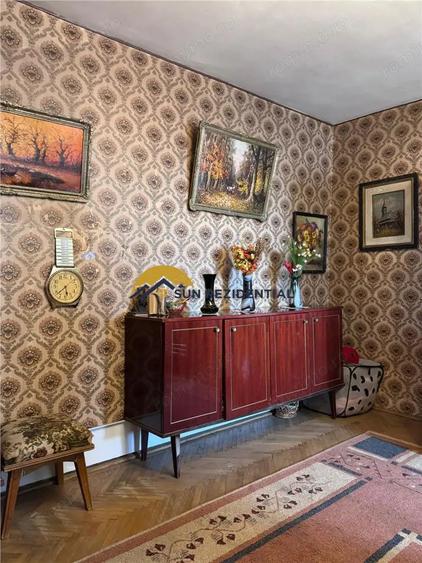 Apartament cu 3 camere în Obor