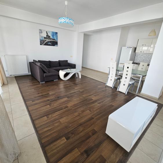 Apartament cu 2 camere decomandat în Pipera