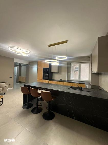 Apartament cu 3 camere în Central