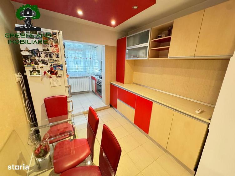 Apartament cu 2 camere decomandat în Nicolina
