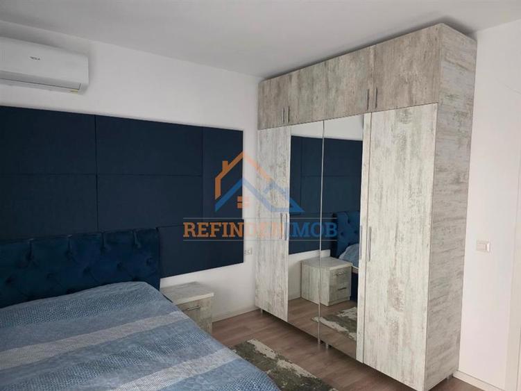 Apartament cu 3 camere decomandat, mobilat în 13 Septembrie