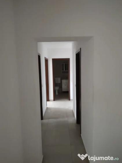 Apartament cu 3 camere decomandat în Mărăști