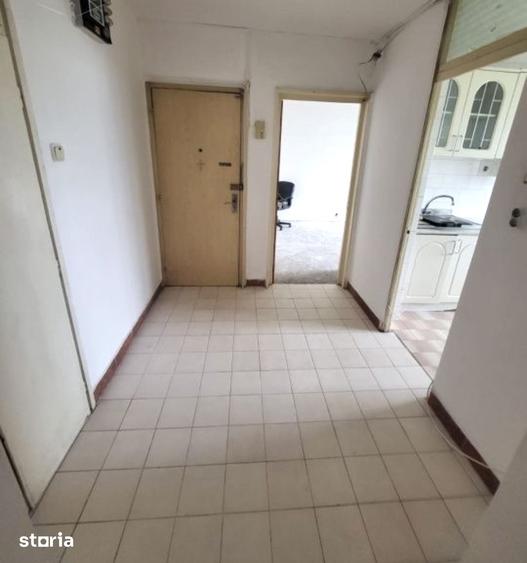 Apartament cu 3 camere decomandat în 13 Septembrie