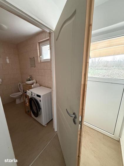 Casă cu 5 camere cu Teren 3885 Mp în Vermeș