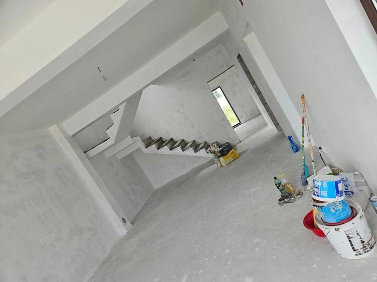 Casă cu Teren 520 Mp în Dragomirești-Deal