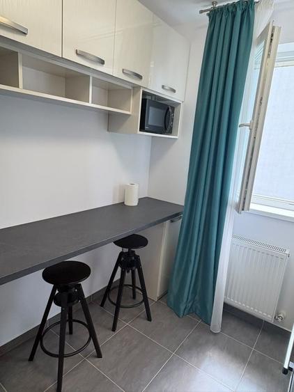 Apartament cu 2 camere decomandat în Cățelu