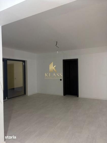 Casă cu 4 camere cu Teren 300 Mp în Tineretului