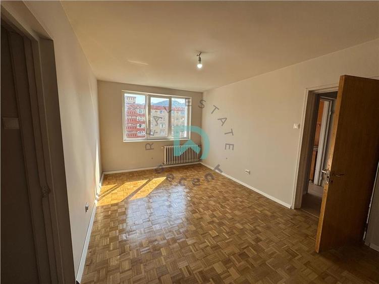 Apartament cu 2 camere semidecomandat în Gării