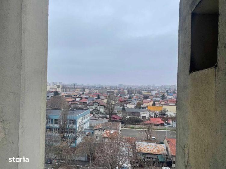 Apartament cu 3 camere în Alexandriei
