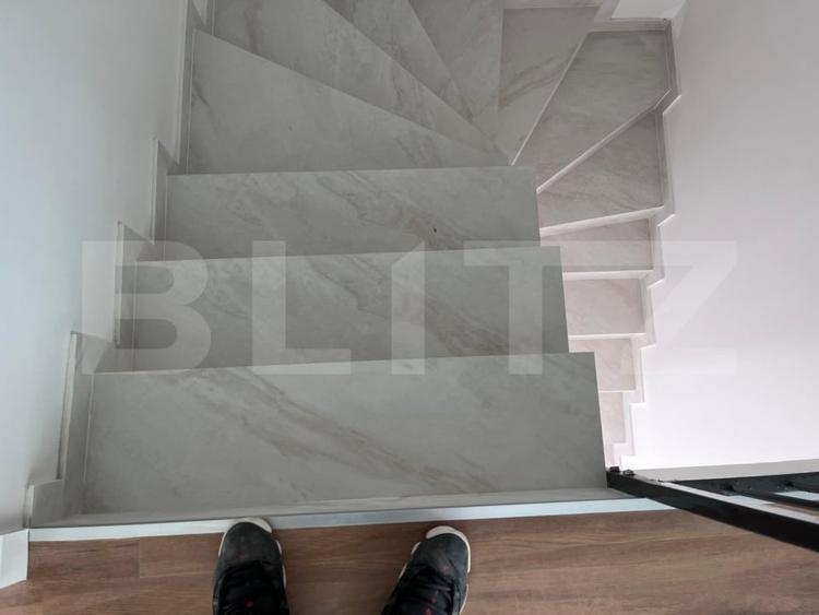 Duplex cu 4 camere cu Canalizare în Miroslava