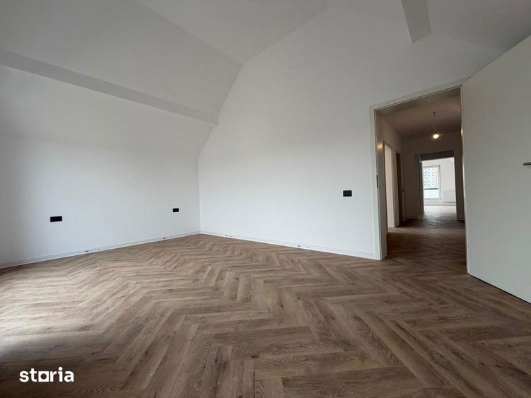 Apartament cu 4 camere în Tractorul