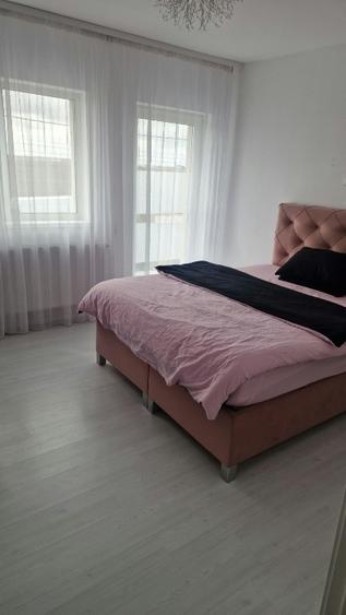 Casă individuală cu 4 camere cu Canalizare în Bălăceanca