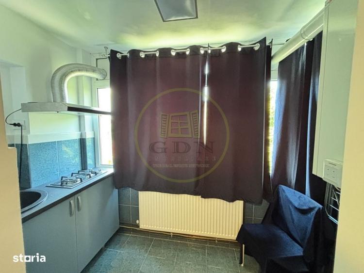 Apartament cu 2 camere decomandat în 1 Mai