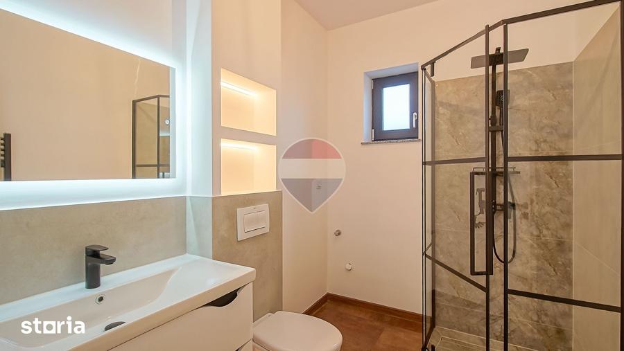 Casă cu 3 camere cu Teren 426 Mp în Tărlungeni