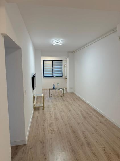 Birou, de 45.5 mp, în Pipera