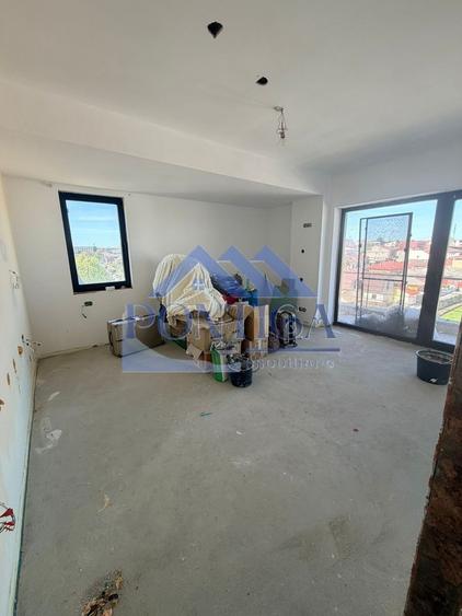 Apartament cu 2 camere decomandat în Inel I