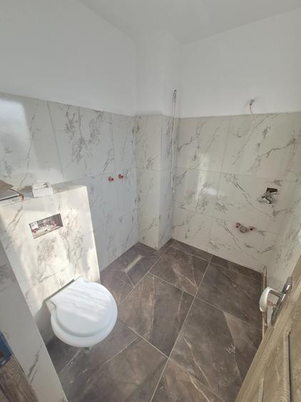 3Cam--Sagului-7 Min de Spital Judetean--Renovat--Centrala-2 Bai-58 MP-83.900 Eur - 12