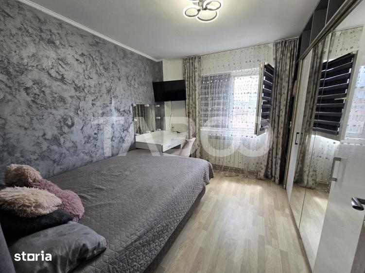 Apartament cu 3 camere decomandat în Trei Stejari
