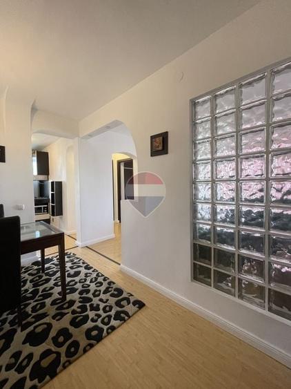 Apartament cu 2 camere decomandat, mobilat în Drumul Taberei