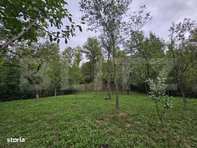 Casă cu 4 camere în Tăuți