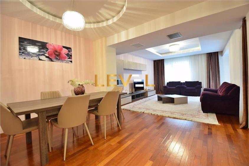 Apartament cu 3 camere decomandat în Herăstrău