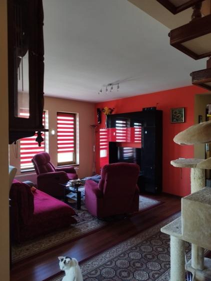 Casă cu 4 camere cu Teren 950 Mp în Central