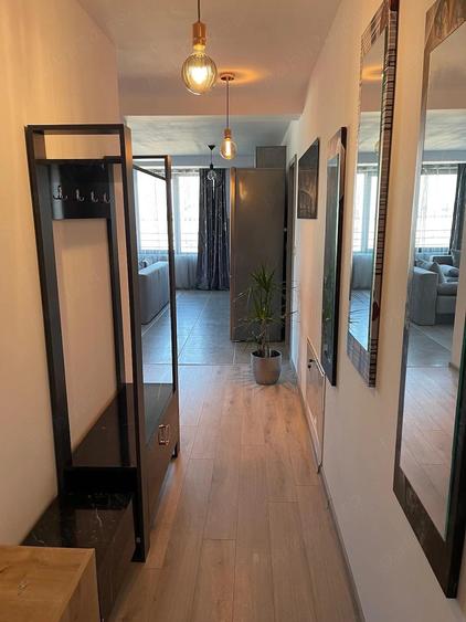 Apartament cu 2 camere decomandat în Dumbrăvița