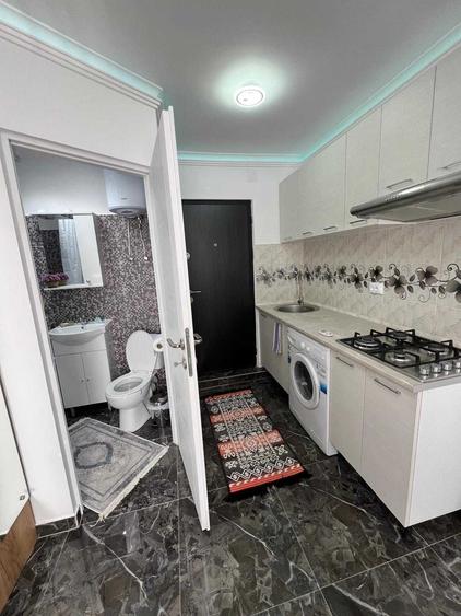 Apartament semidecomandat în Central