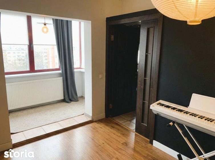 Apartament cu 3 camere, mobilat în Dacia