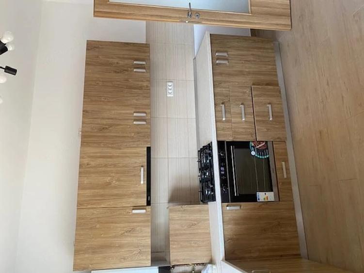 Casă cu 4 camere cu Teren 300 Mp în Dumbrăvița
