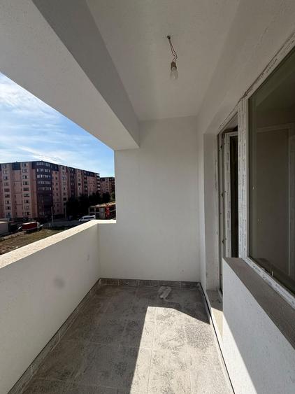Apartament cu 2 camere decomandat în Militari